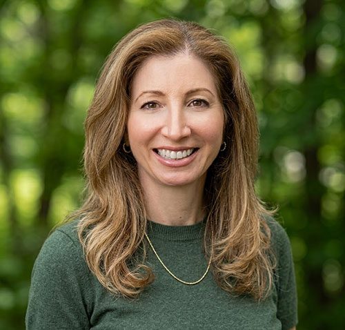 Edlyn Thompson